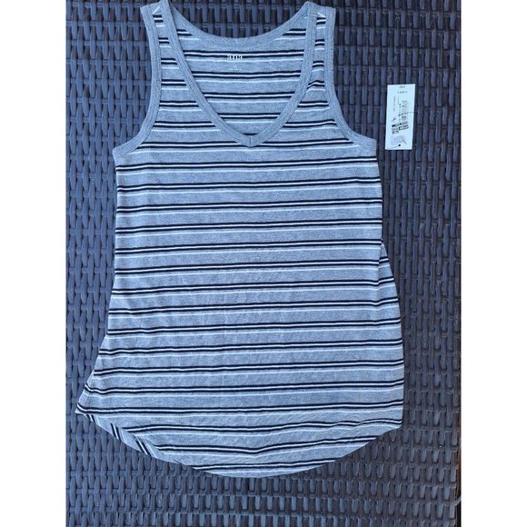 A.N.A A New Approach Gray Striped Tank - Picture 1 of 2